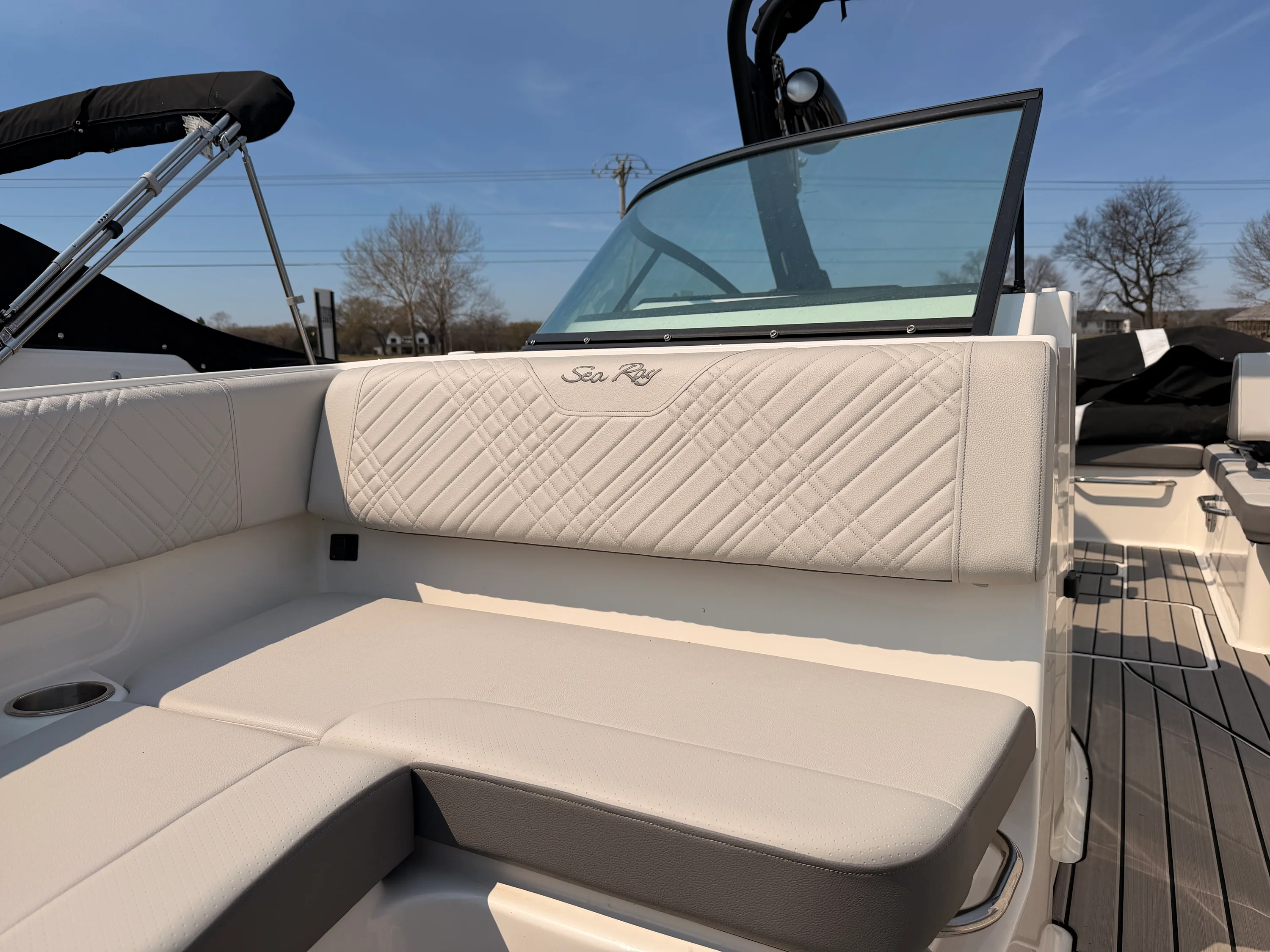 2025 Sea Ray SDX 250 Surf Image Thumbnail #22