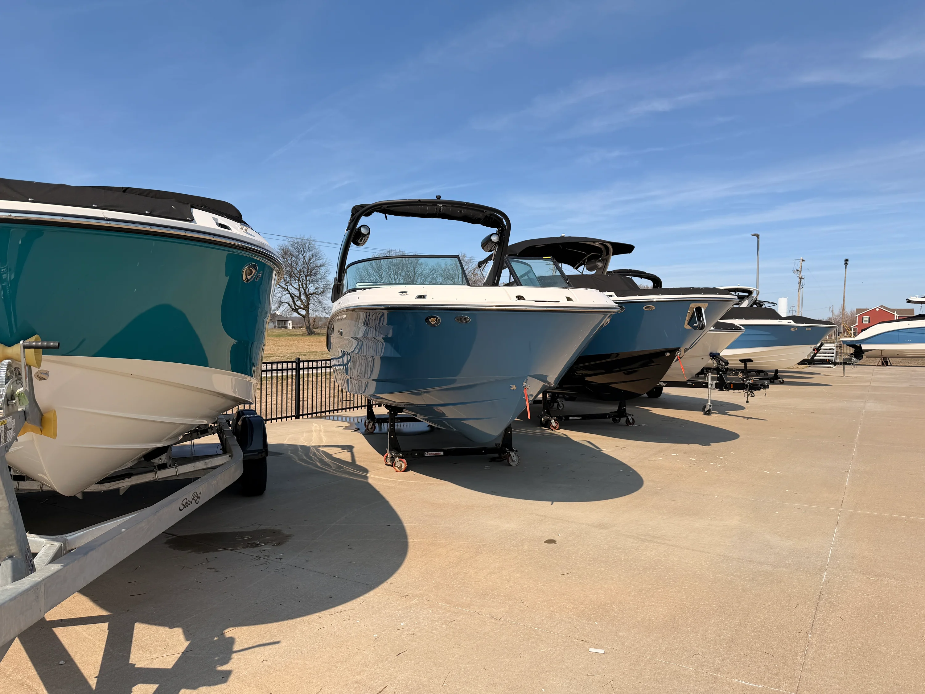 2025 Sea Ray SDX 250 Surf Image Thumbnail #1