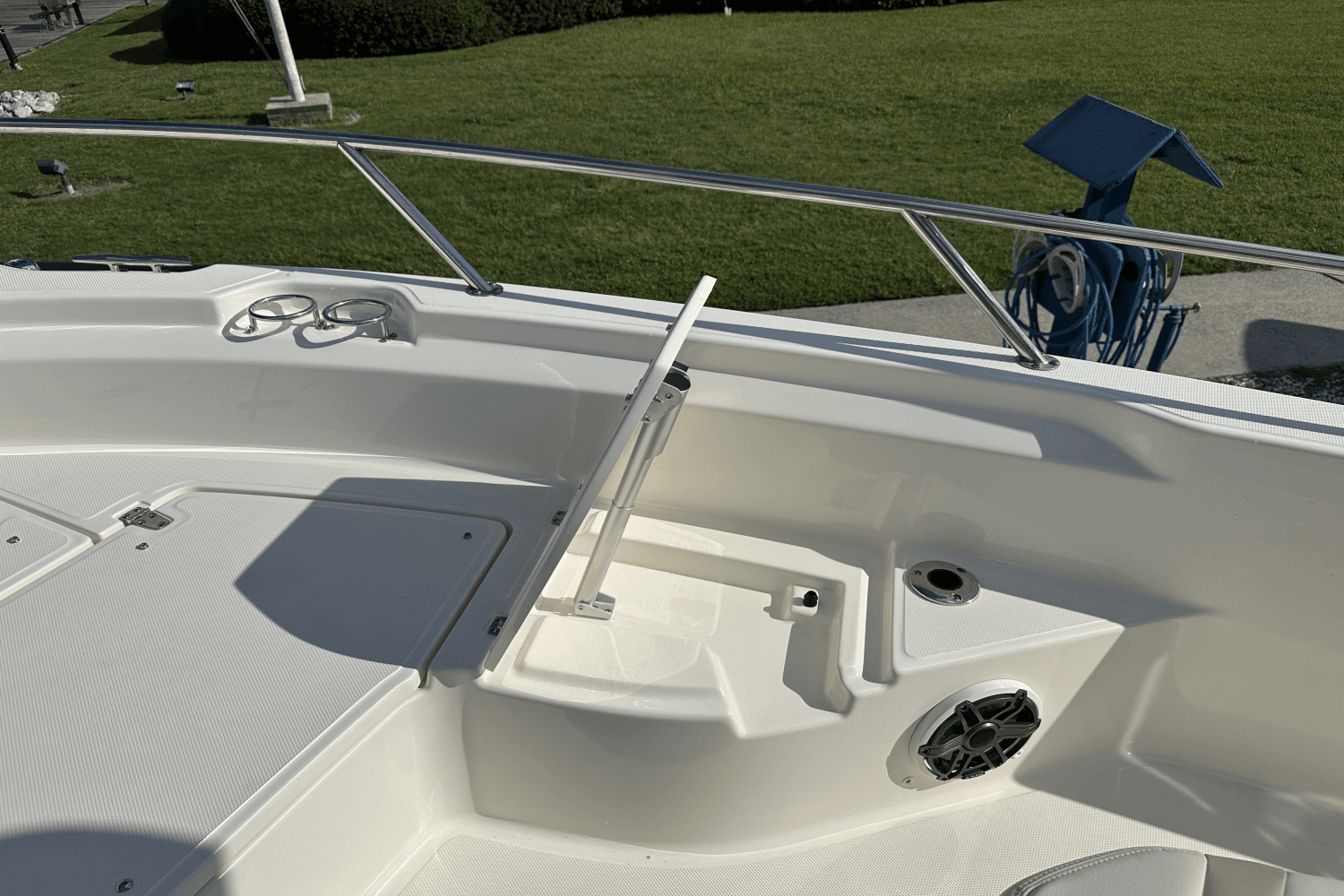 2024 Boston Whaler 25 DAUNTLESS Image Thumbnail #18