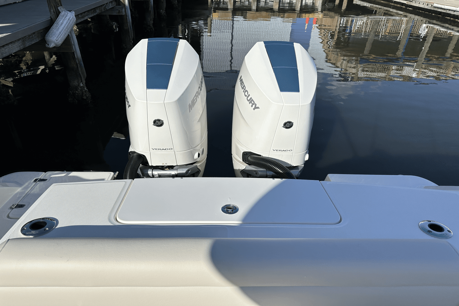 2024 Boston Whaler 330 OUTRAGE Image Thumbnail #3