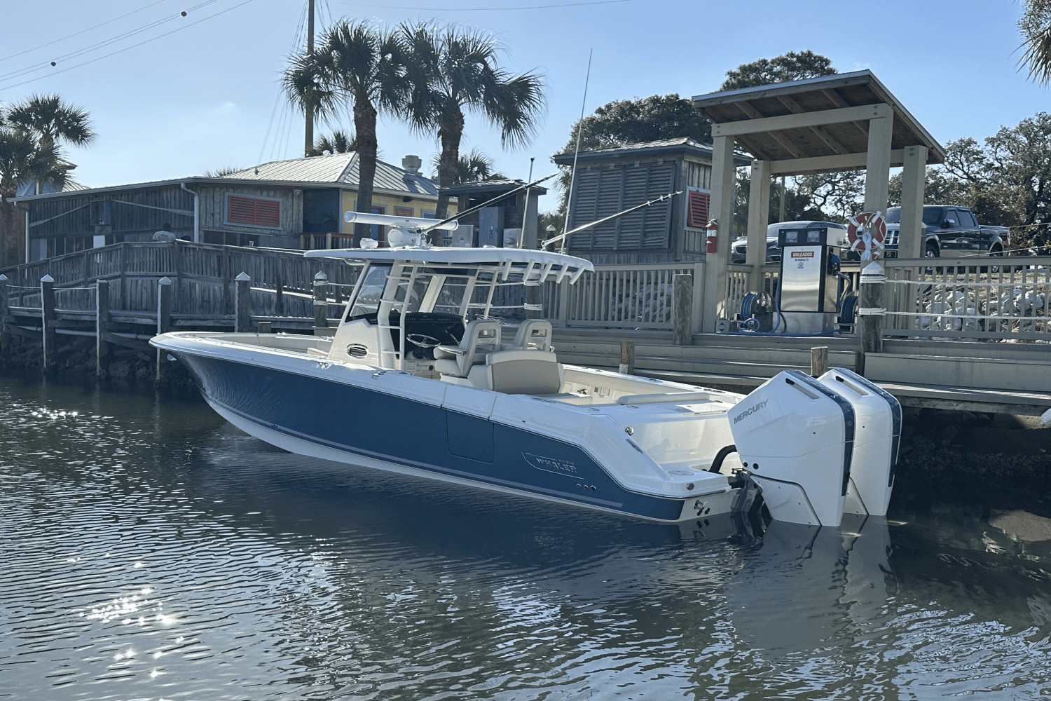 2024 Boston Whaler 330 OUTRAGE Image Thumbnail #1