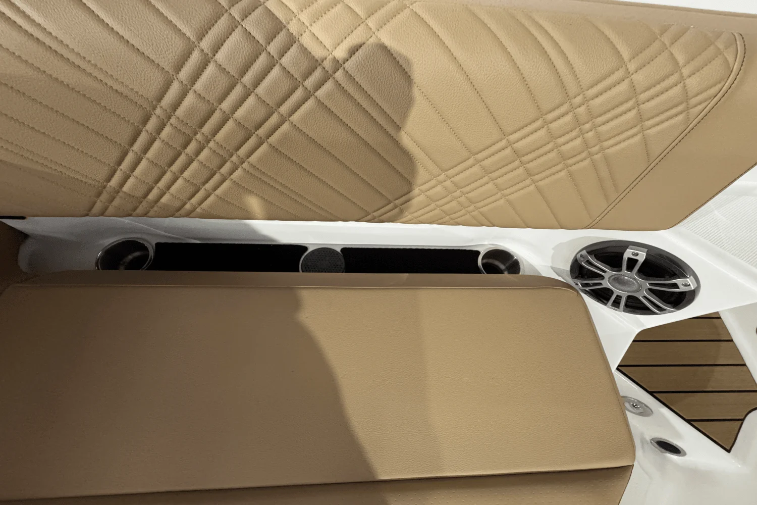 2025 Sea Ray SDX 270 Image Thumbnail #15