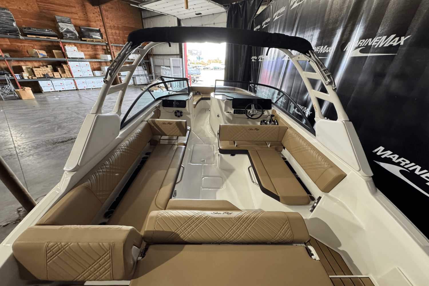 2025 Sea Ray SDX 270 Image Thumbnail #4