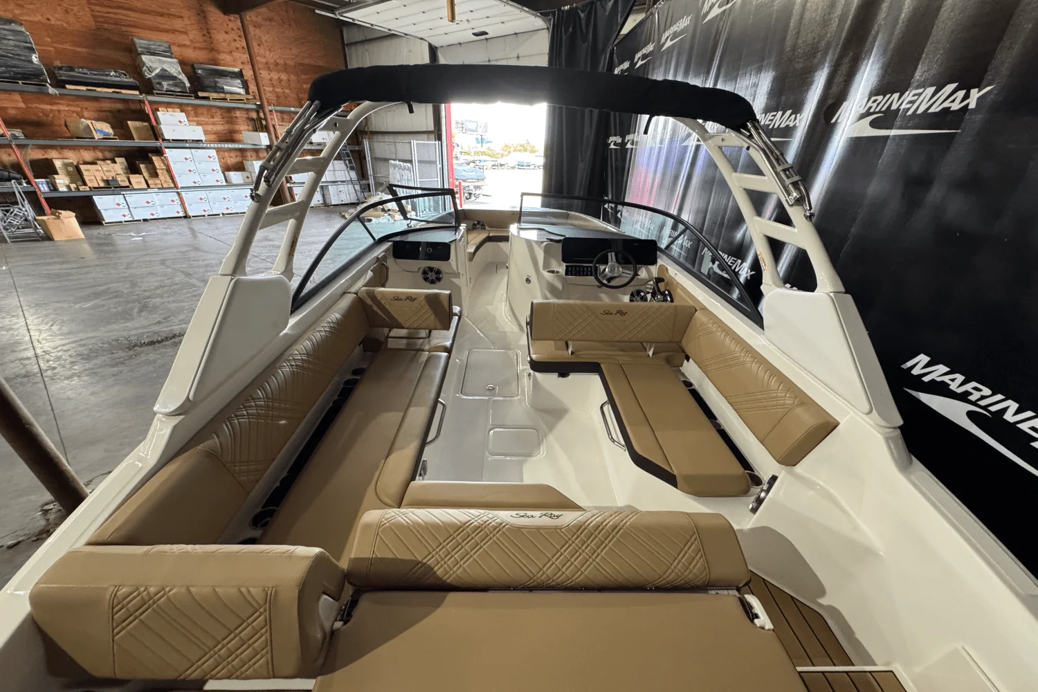 2025 Sea Ray SDX 270 Image Thumbnail #4