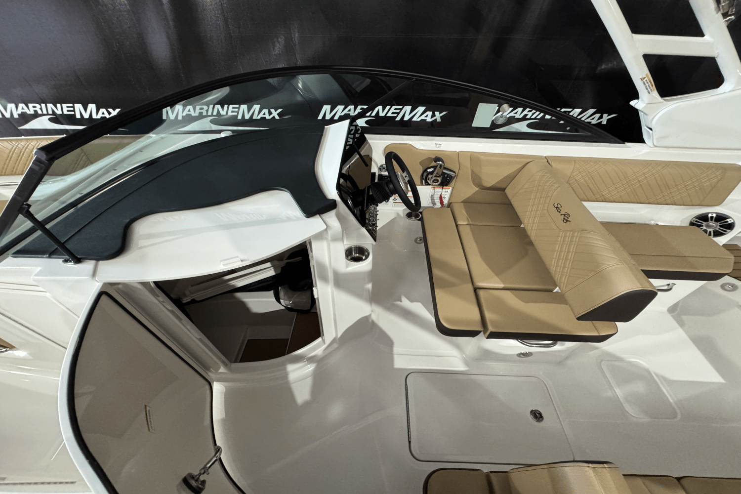 2025 Sea Ray SDX 270 Image Thumbnail #18