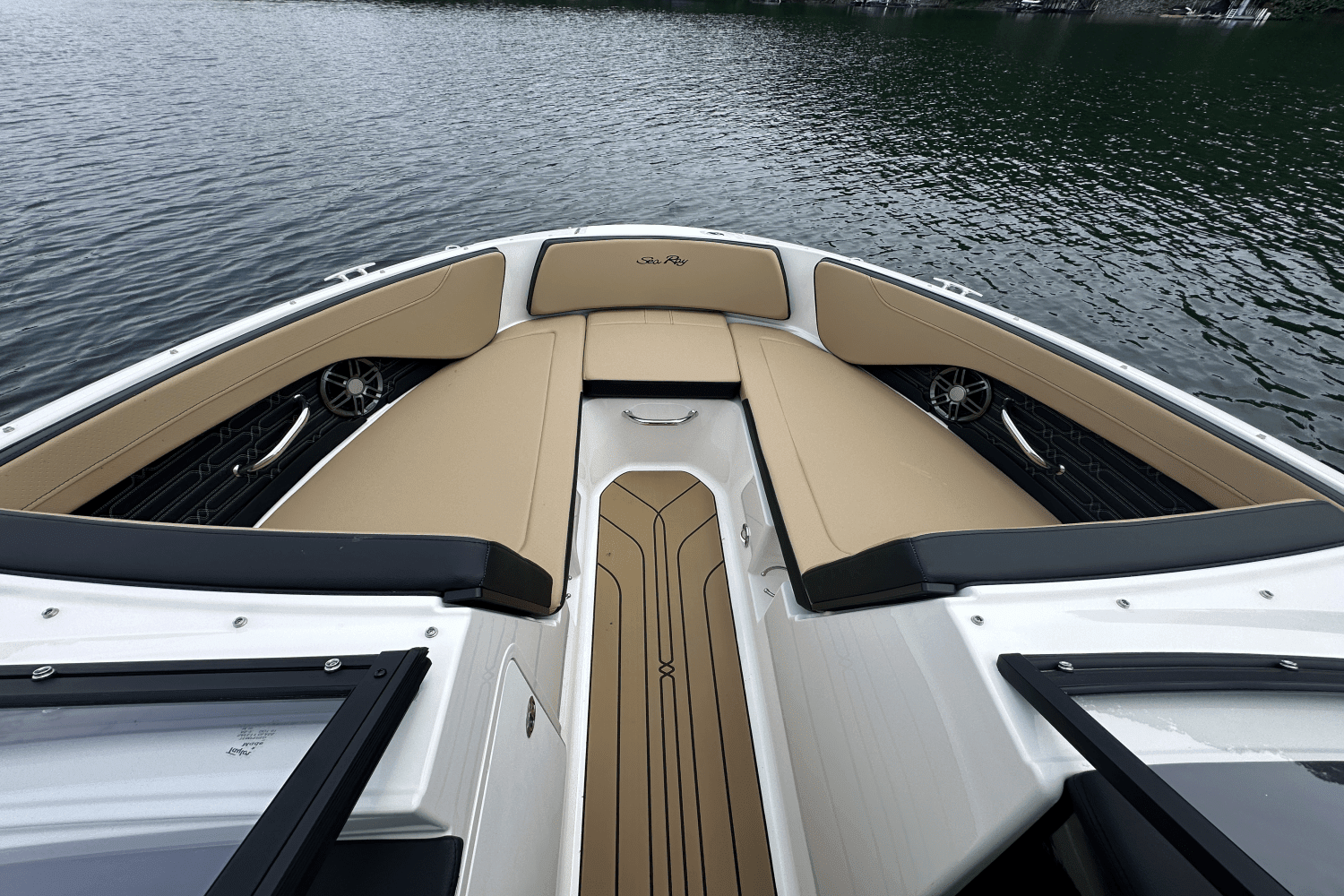 2025 Sea Ray SPX 190 Image Thumbnail #17
