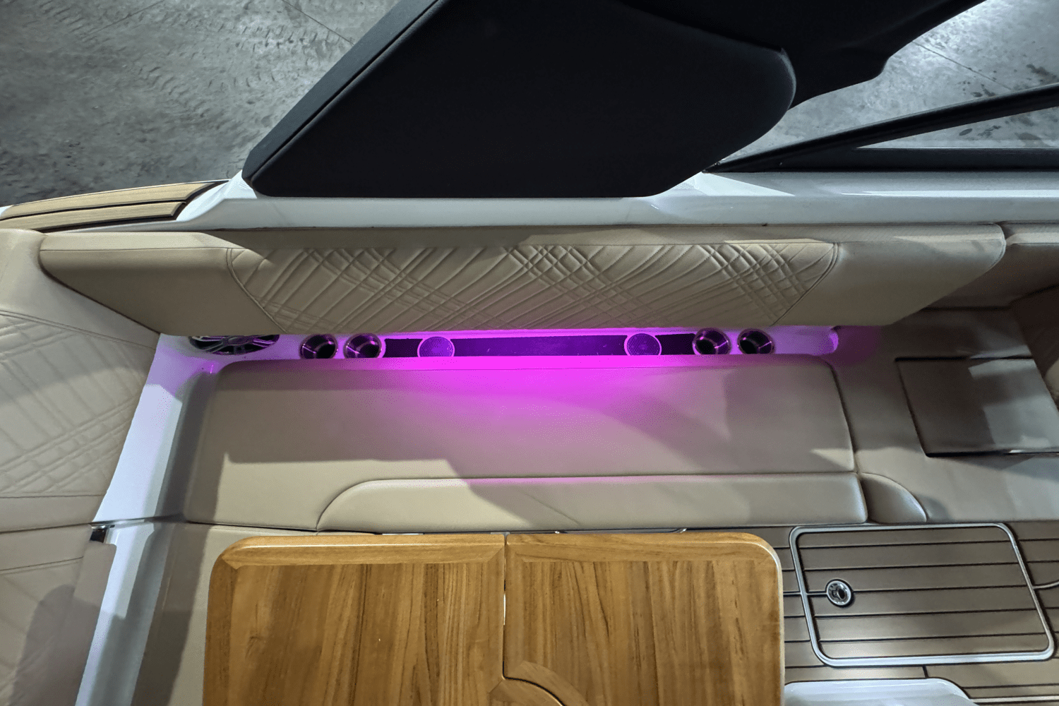 2025 Sea Ray SDX 270 Image Thumbnail #20