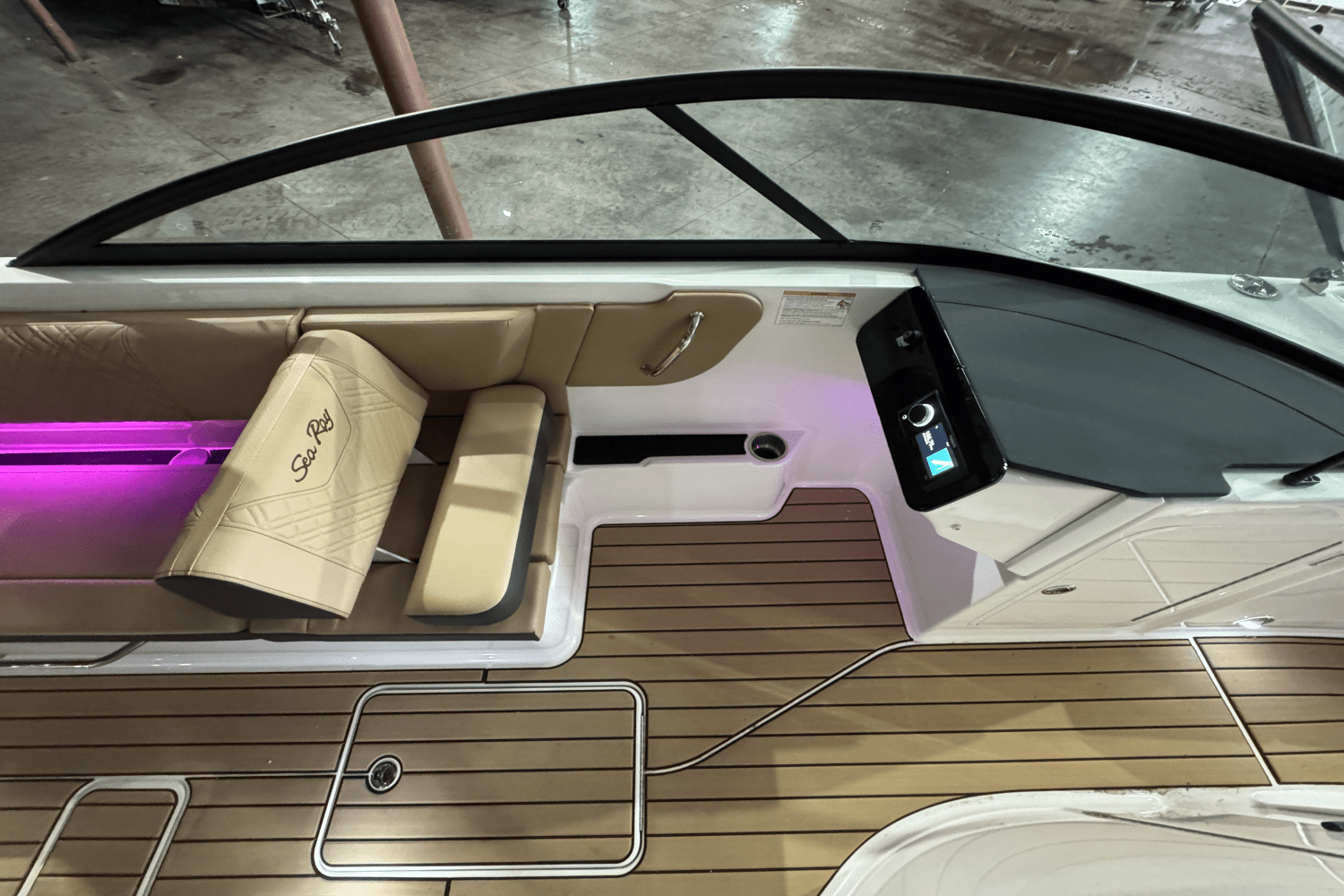 2025 Sea Ray SDX 270 Image Thumbnail #24