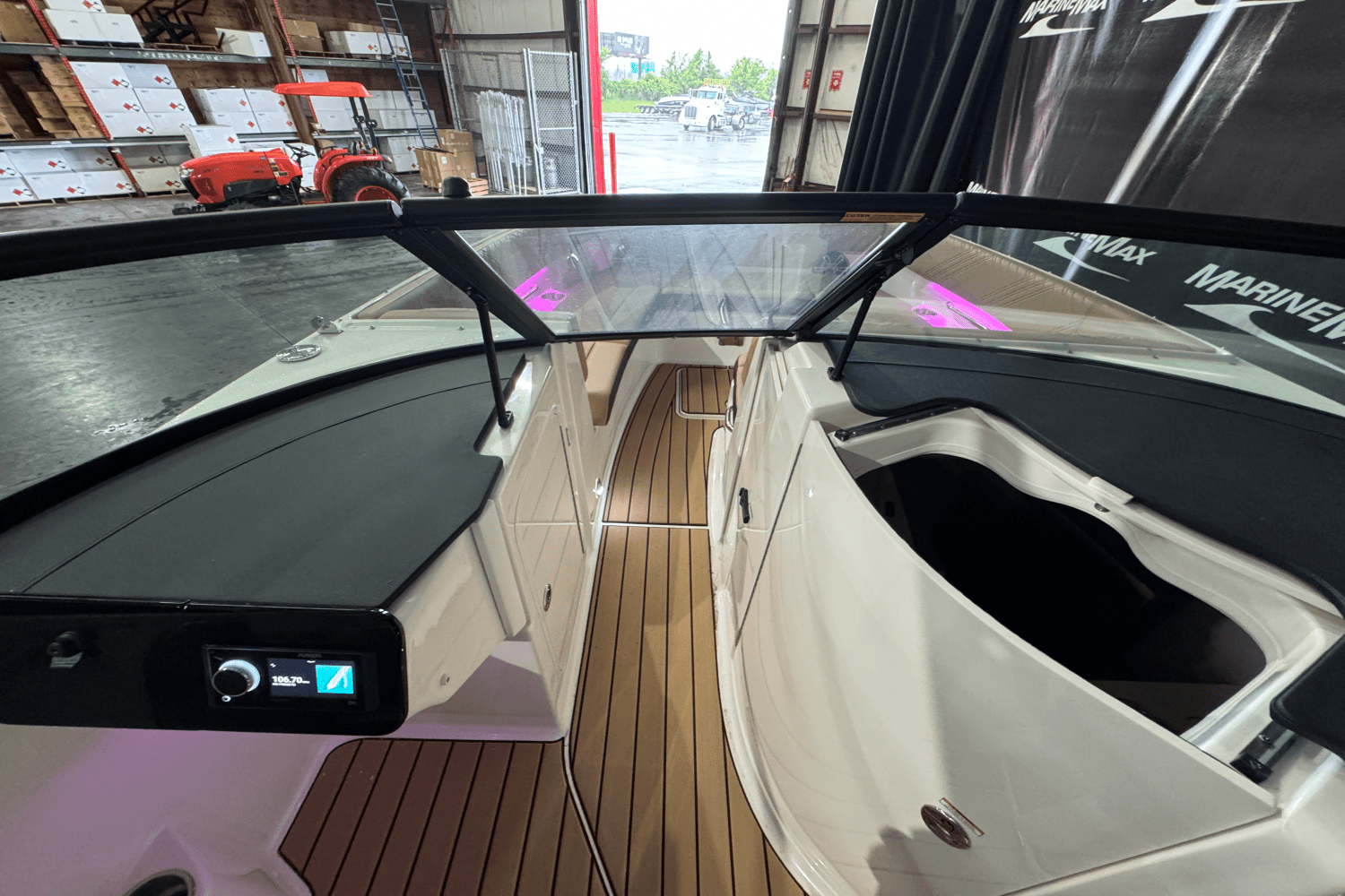 2025 Sea Ray SDX 270 Image Thumbnail #35