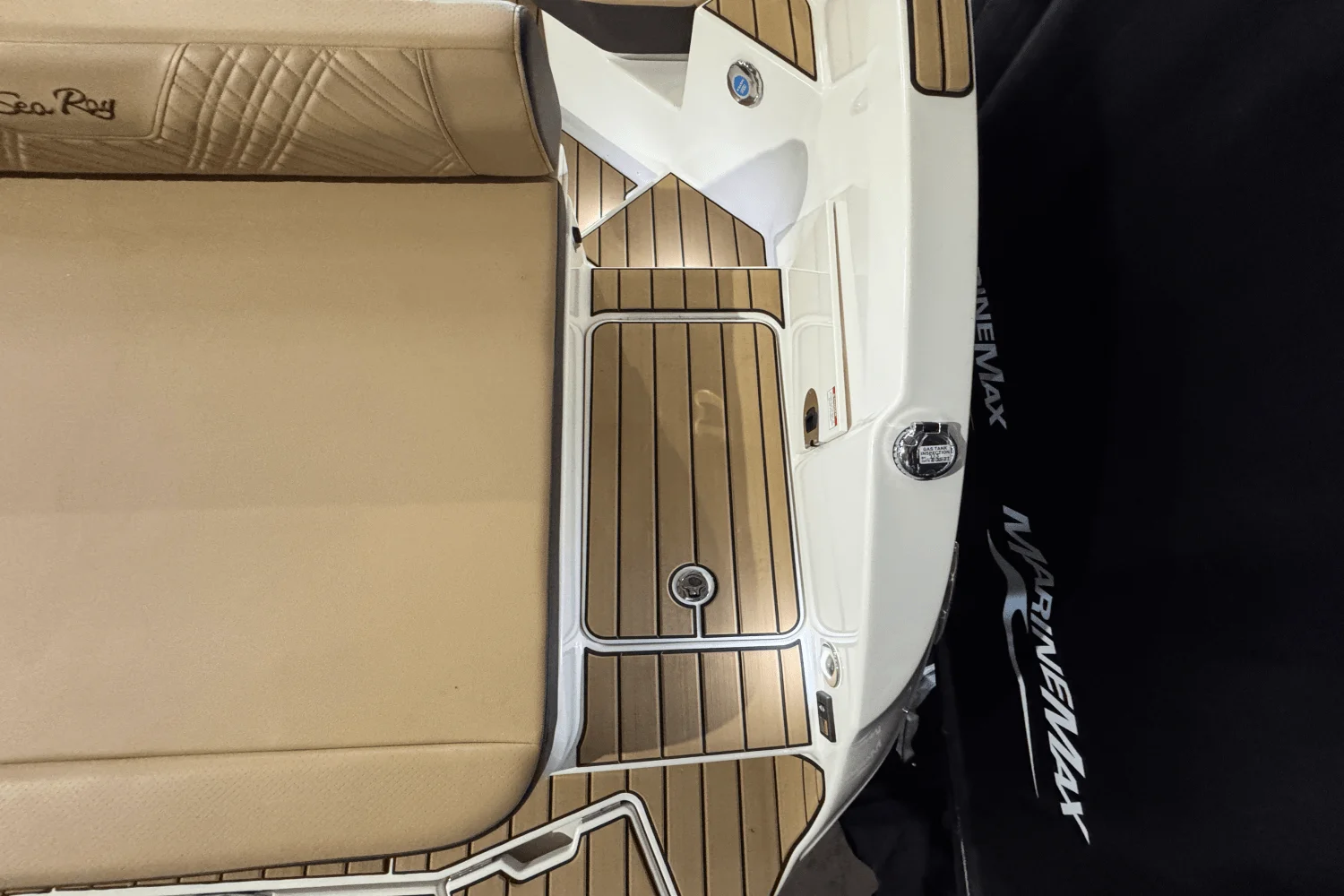 2025 Sea Ray SDX 270 Image Thumbnail #7