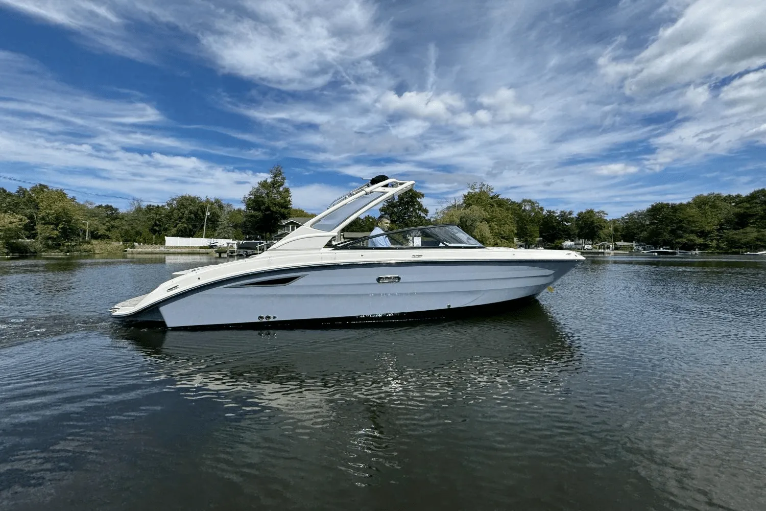 2025 Sea Ray 250 SDX Image Thumbnail #3