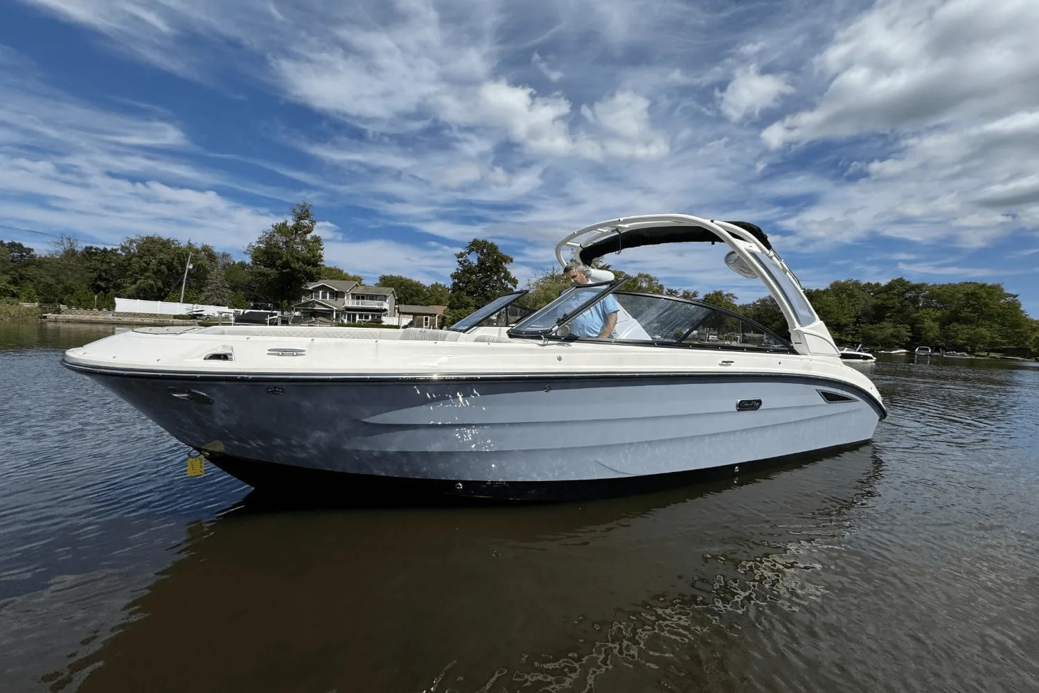 2025 Sea Ray 250 SDX Image Thumbnail #8