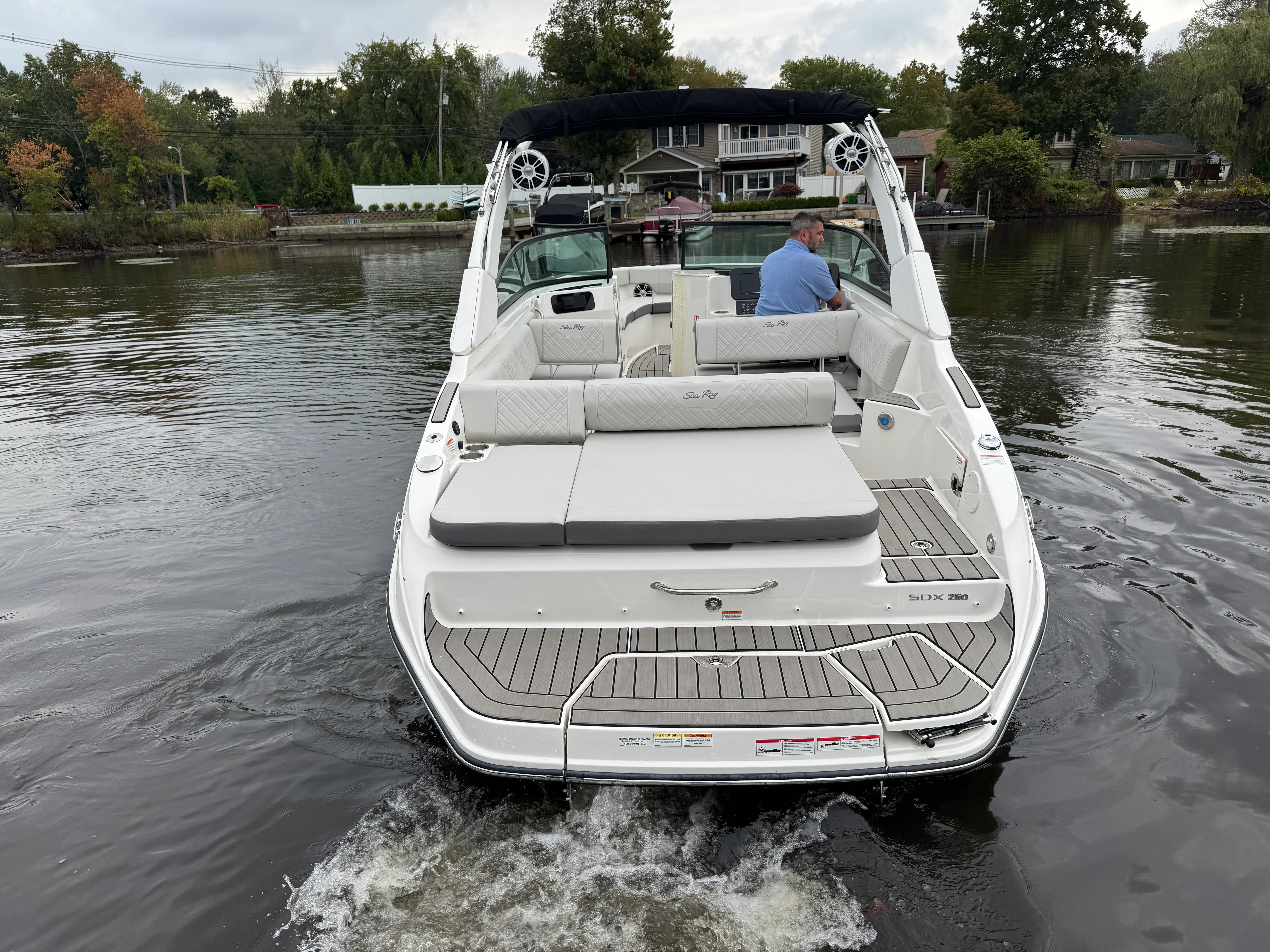 2025 Sea Ray 250 SDX Image Thumbnail #6