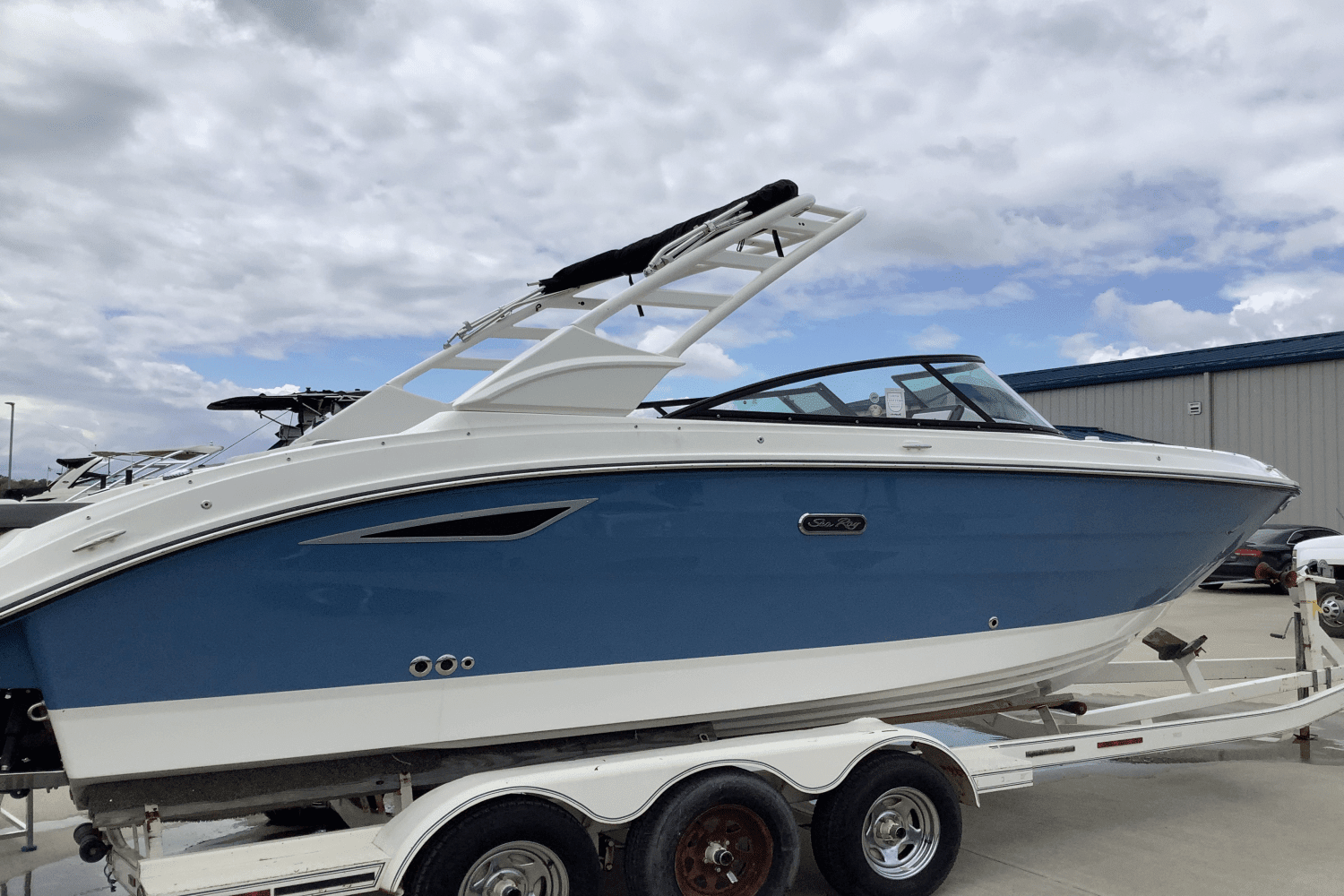 Thumbnail 2 for 2025 Sea Ray 250 SDX
