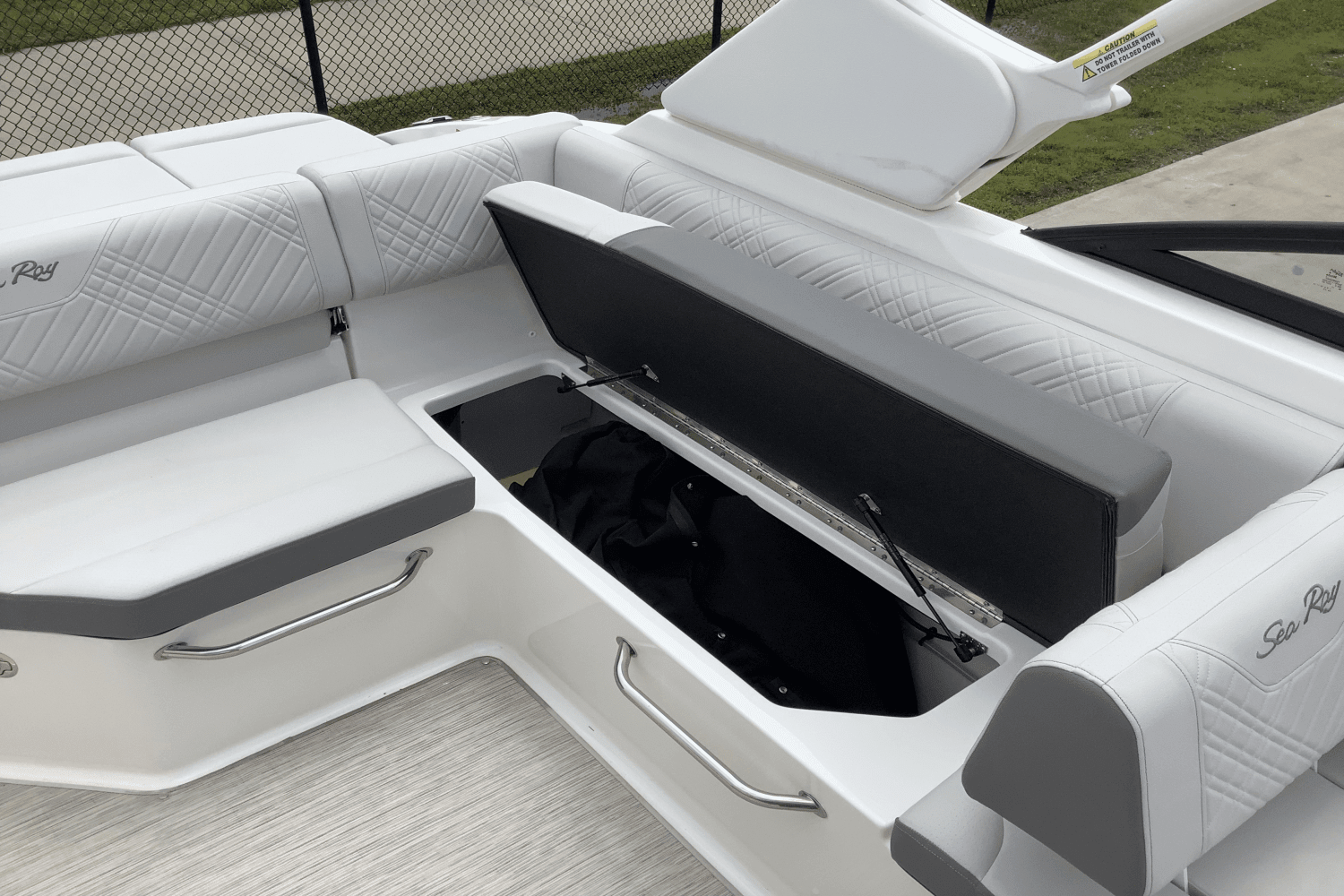 2025 Sea Ray 250 SDX Image Thumbnail #16
