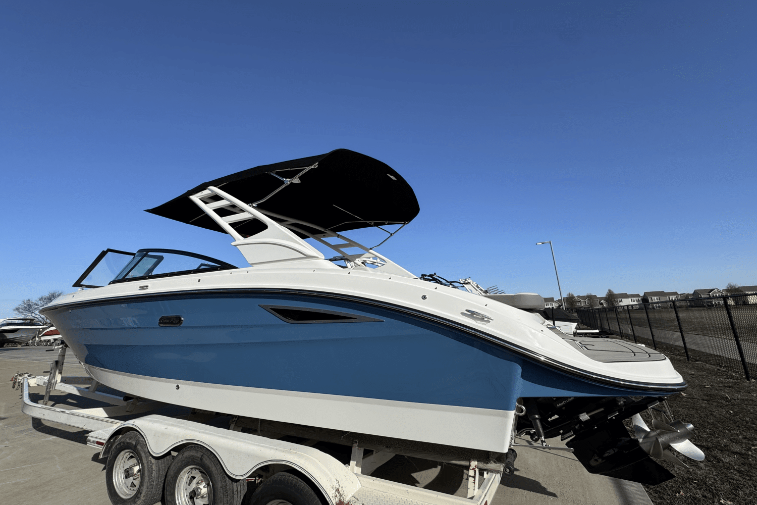 2025 Sea Ray 250SDX Image Thumbnail #3