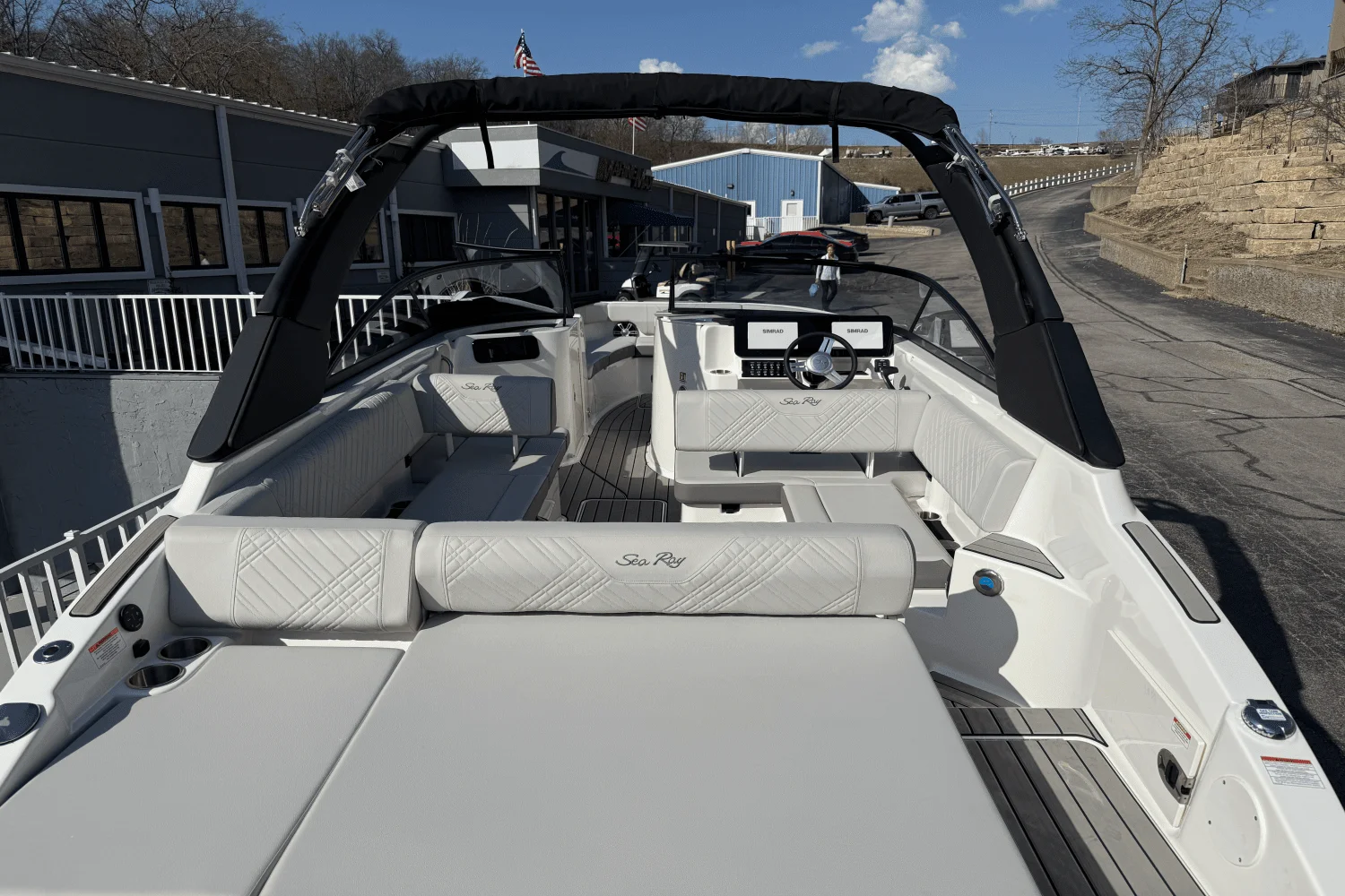 2025 Sea Ray 250 SDX Image Thumbnail #7