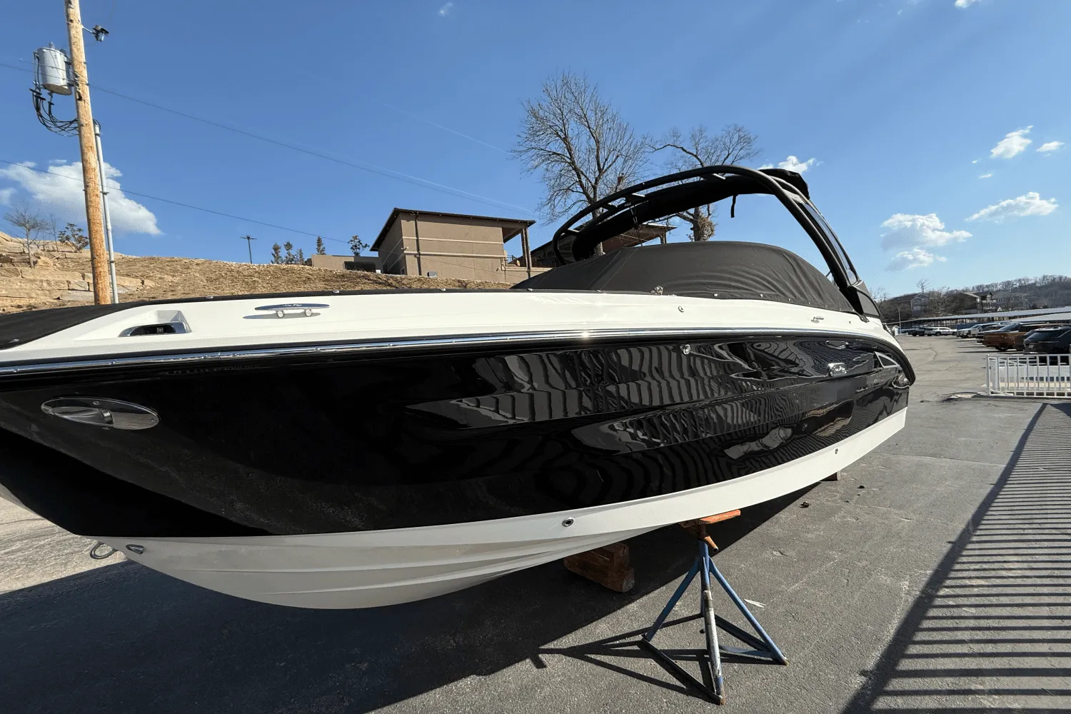 2025 Sea Ray 250 SDX Image Thumbnail #2