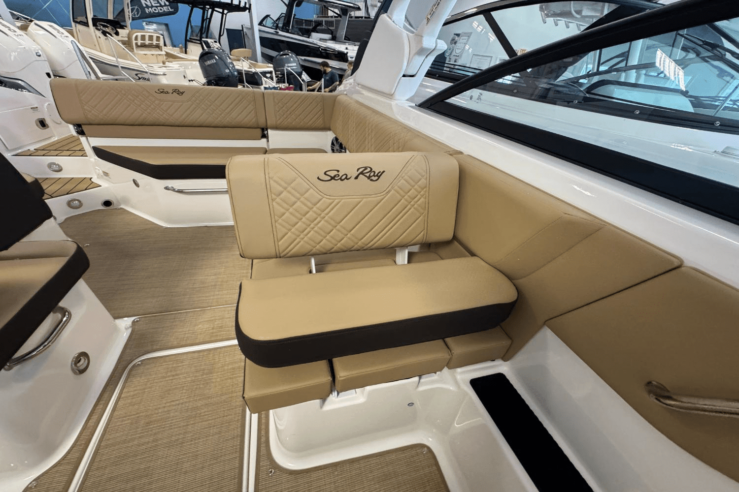 2025 Sea Ray 250 SDX Image Thumbnail #19