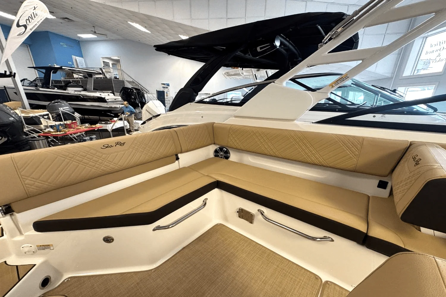 2025 Sea Ray 250 SDX Image Thumbnail #14