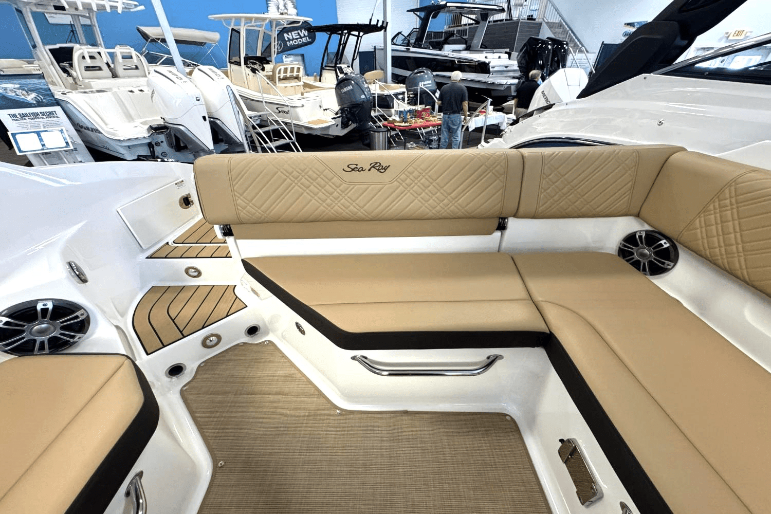 2025 Sea Ray 250 SDX Image Thumbnail #13