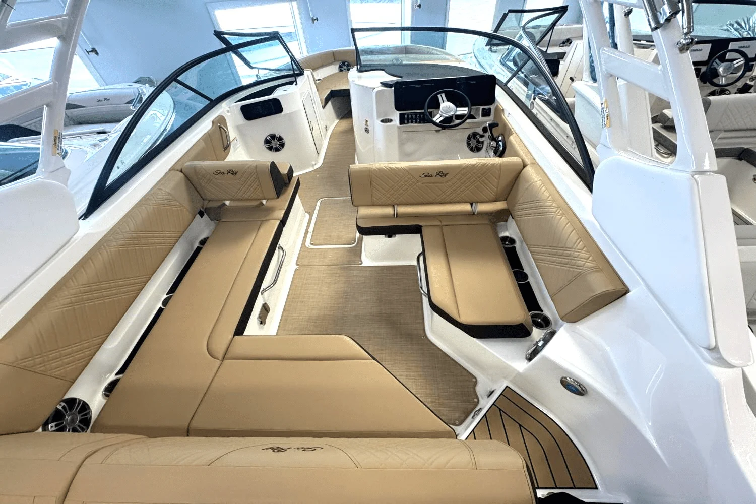 2025 Sea Ray 250 SDX Image Thumbnail #8