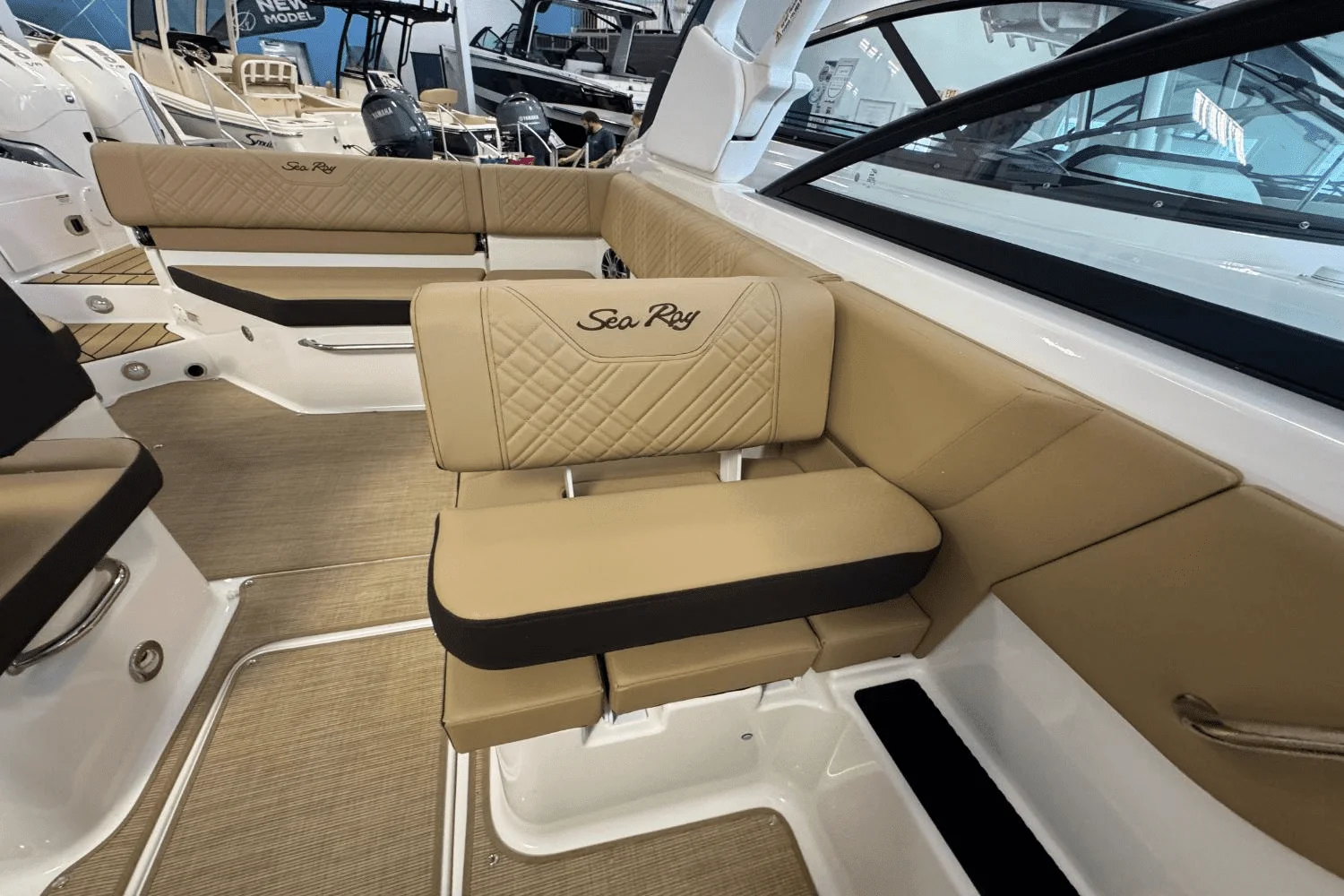 2025 Sea Ray 250 SDX Image Thumbnail #18