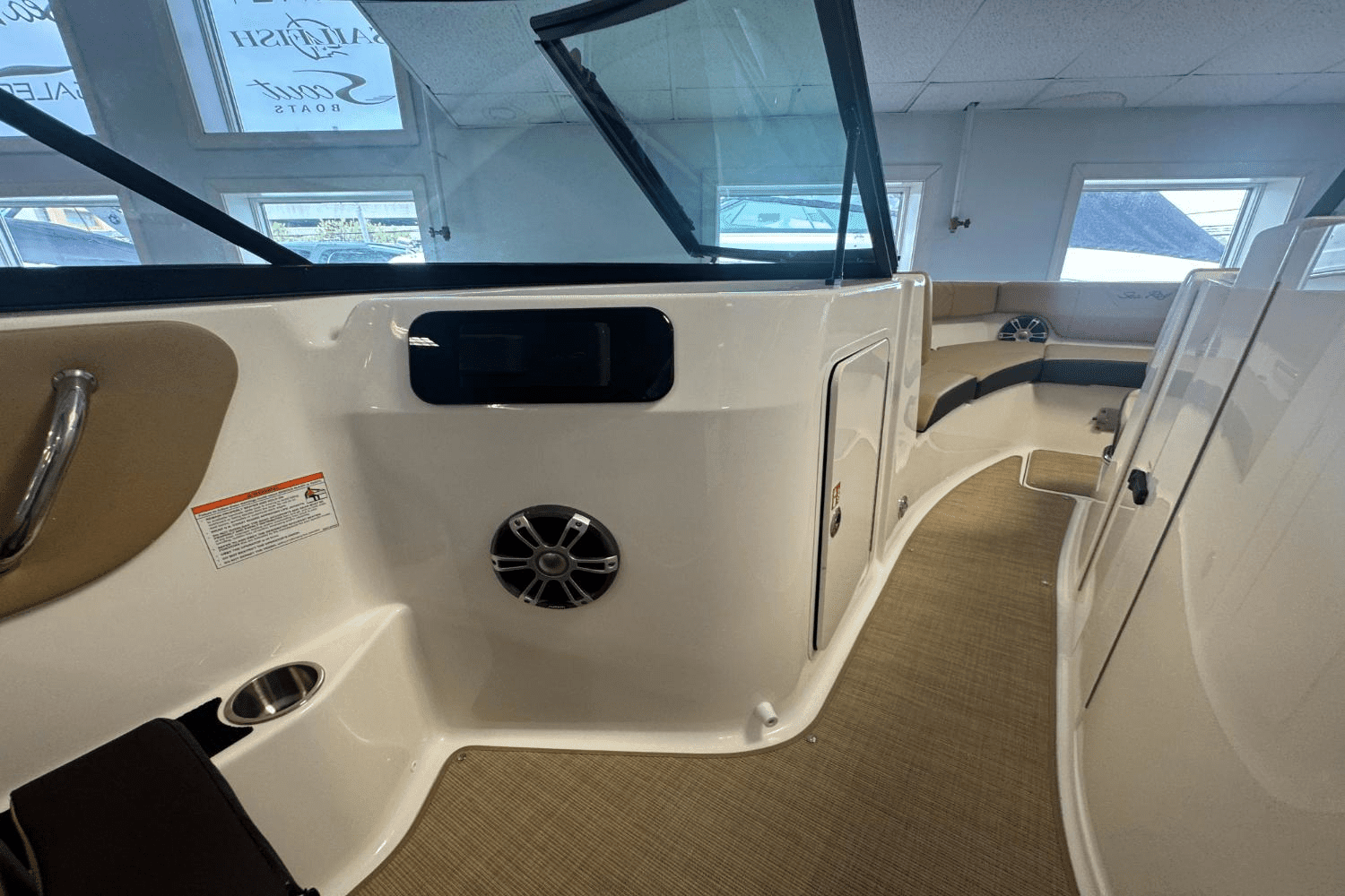 2025 Sea Ray 250 SDX Image Thumbnail #24