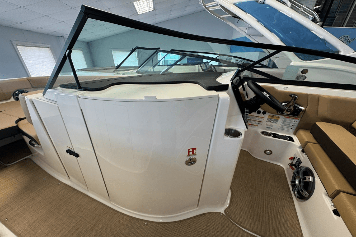 2025 Sea Ray 250 SDX Image Thumbnail #25