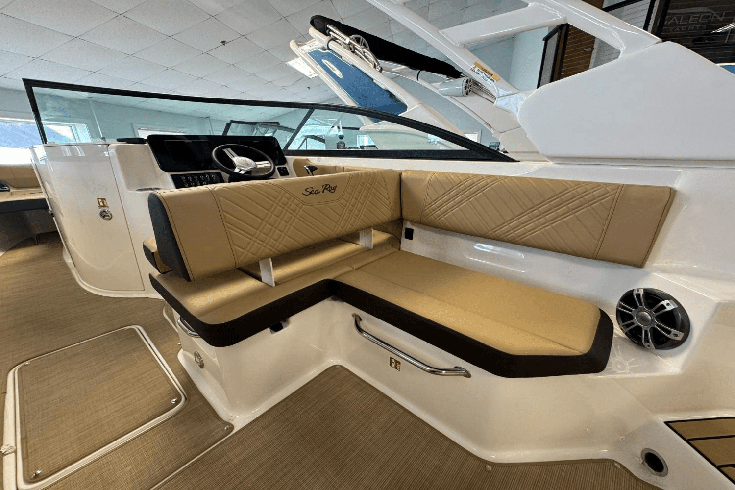 2025 Sea Ray 250 SDX Image Thumbnail #19