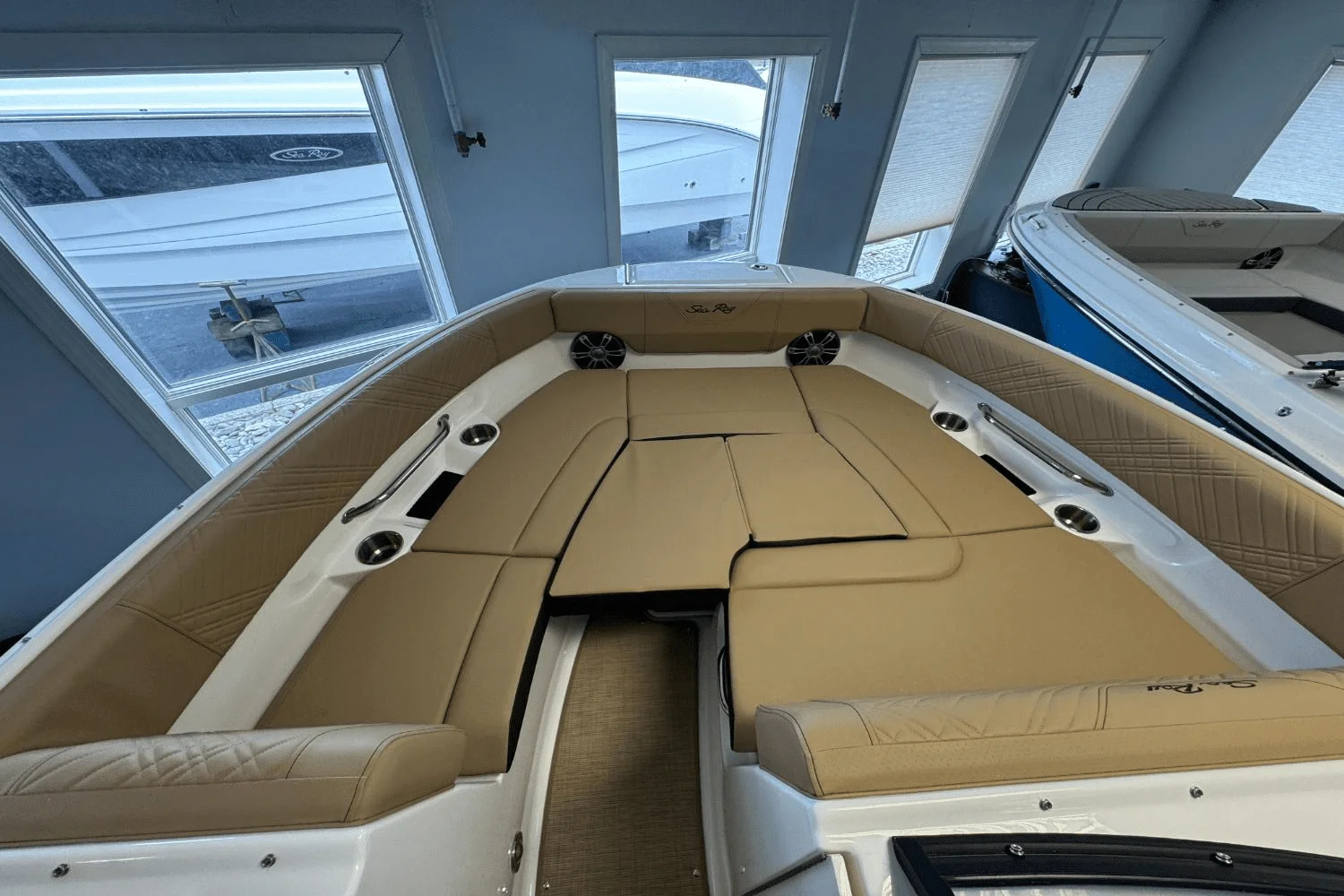 2025 Sea Ray 250 SDX Image Thumbnail #31