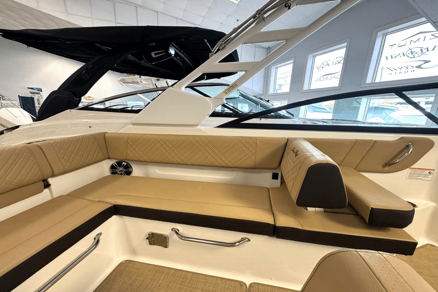 2025 Sea Ray 250 SDX Image Thumbnail #16
