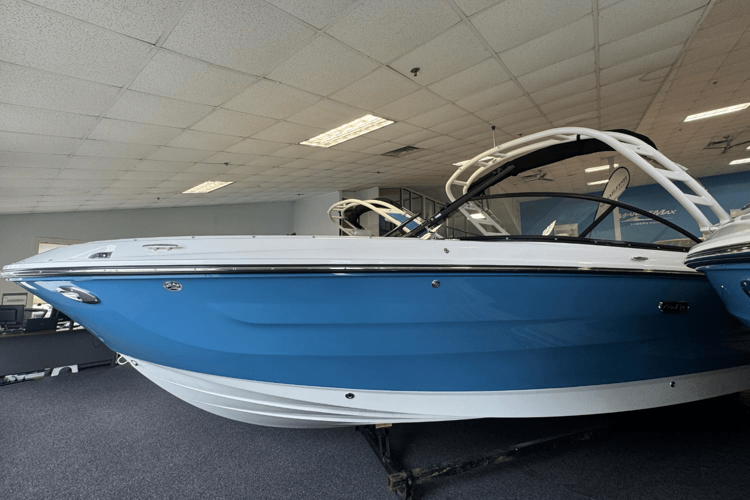 2025 Sea Ray 250 SDX Image Thumbnail #1