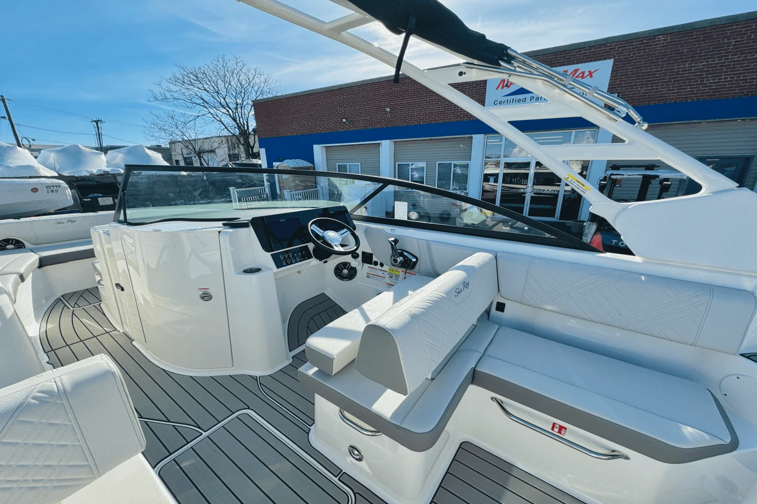 2025 Sea Ray 250 SDX Image Thumbnail #22