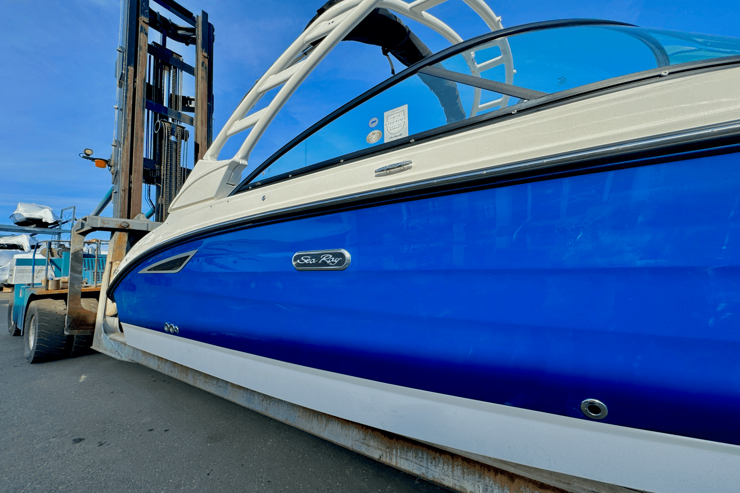 2025 Sea Ray 250 SDX Image Thumbnail #2