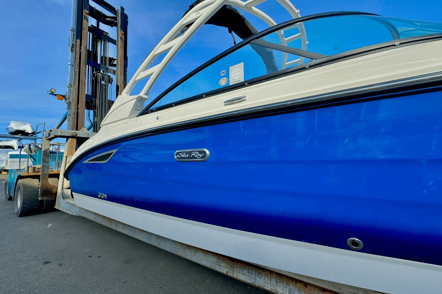 2025 Sea Ray 250 SDX Image Thumbnail #2