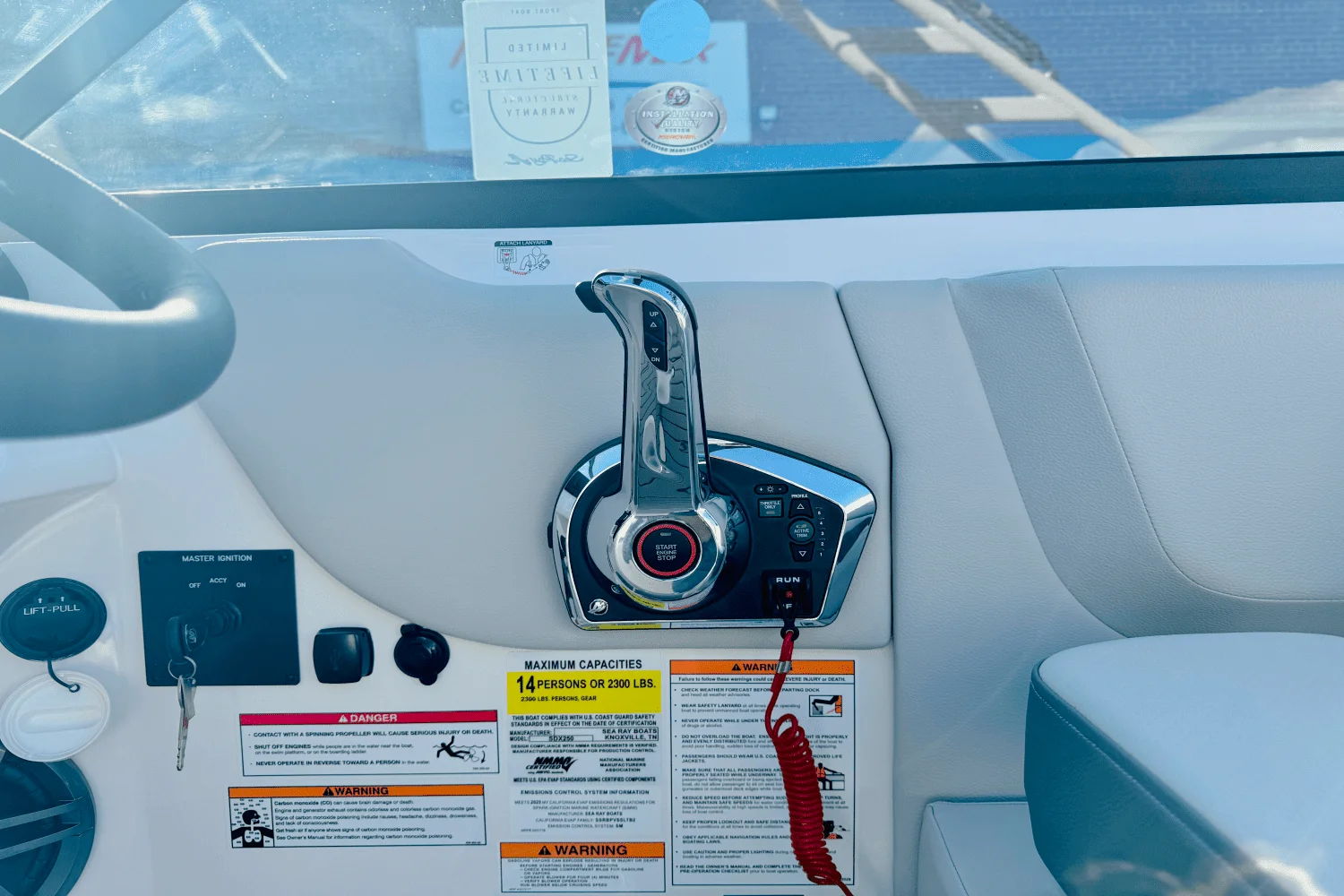 2025 Sea Ray 250 SDX Image Thumbnail #27