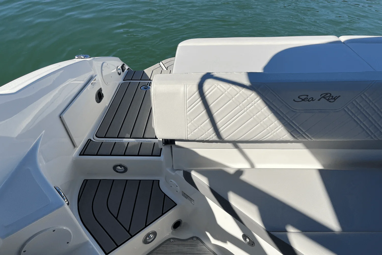 2025 Sea Ray 250 SDX Image Thumbnail #26