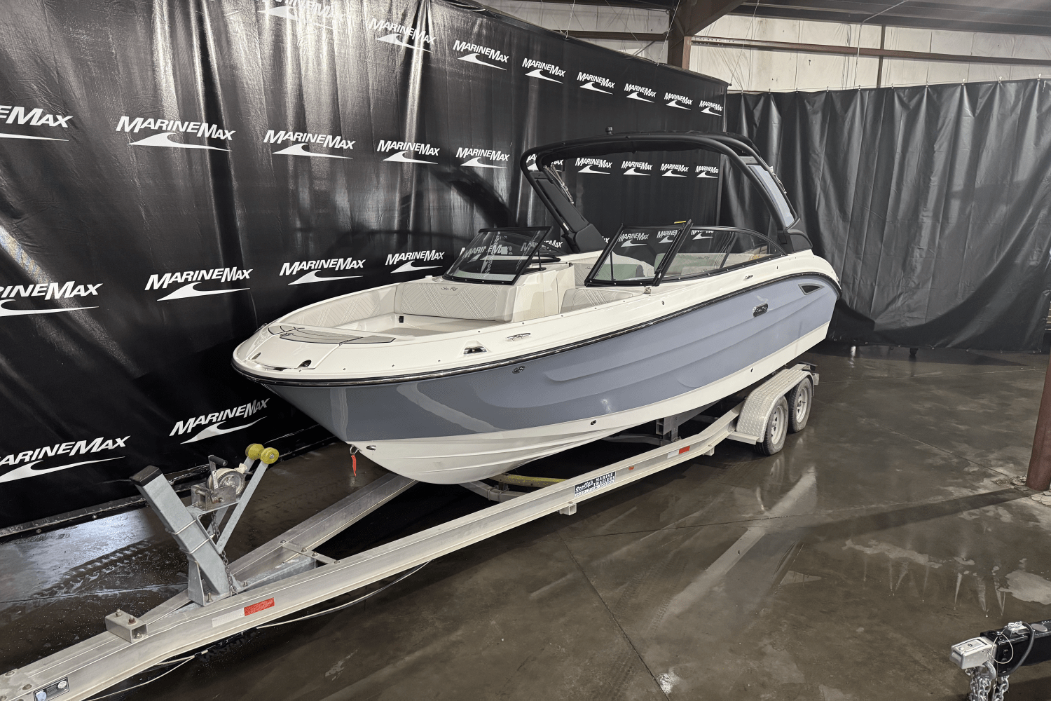 2025 Sea Ray 250 SDX Image Thumbnail #0