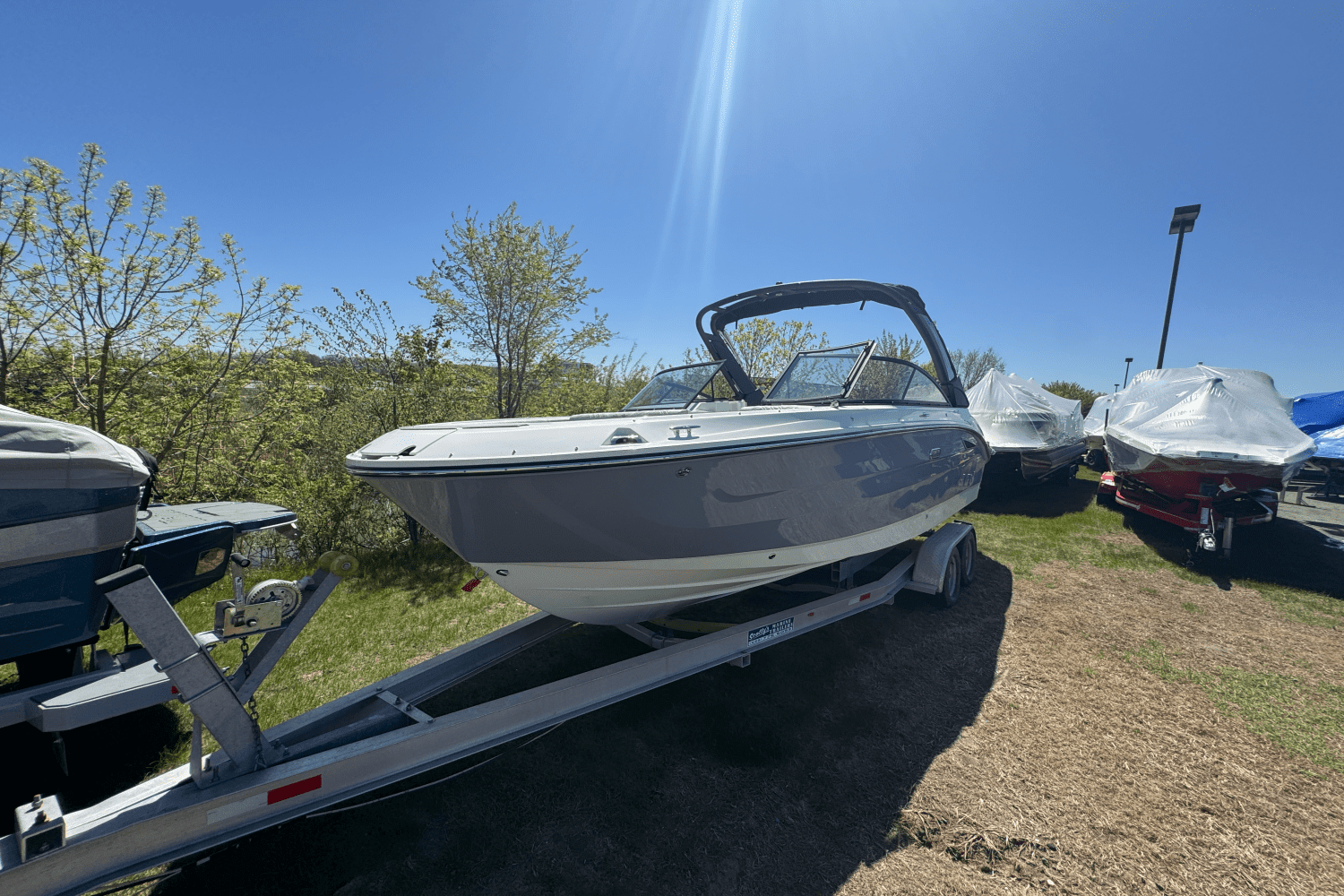 2025 Sea Ray 250 SDX Image Thumbnail #1