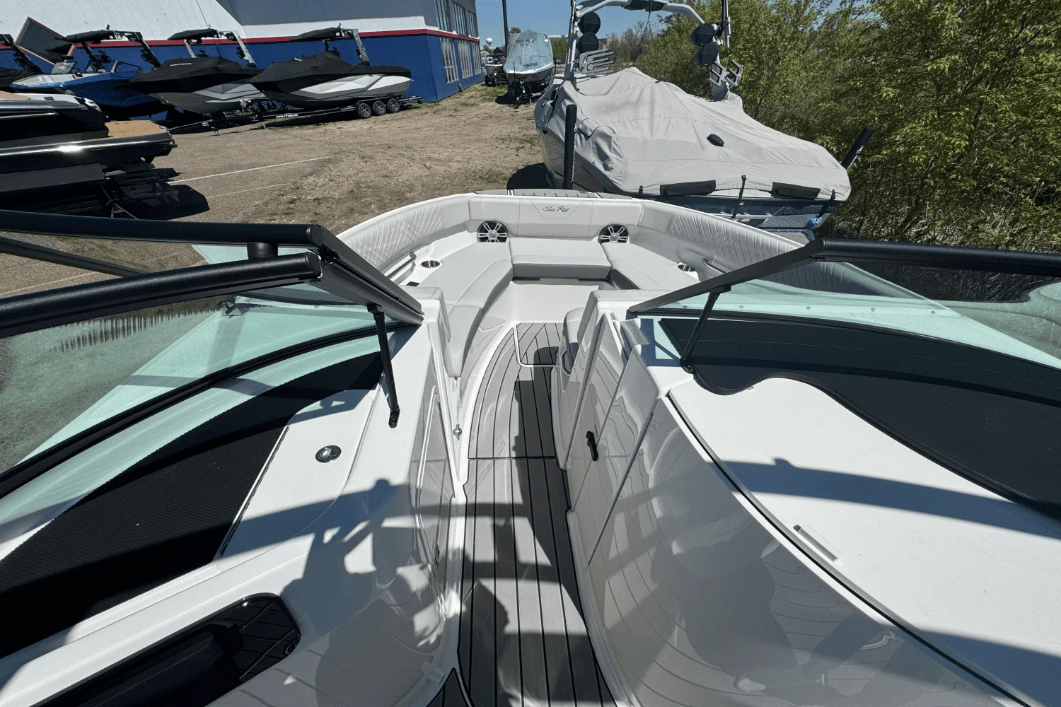 2025 Sea Ray 250 SDX Image Thumbnail #20