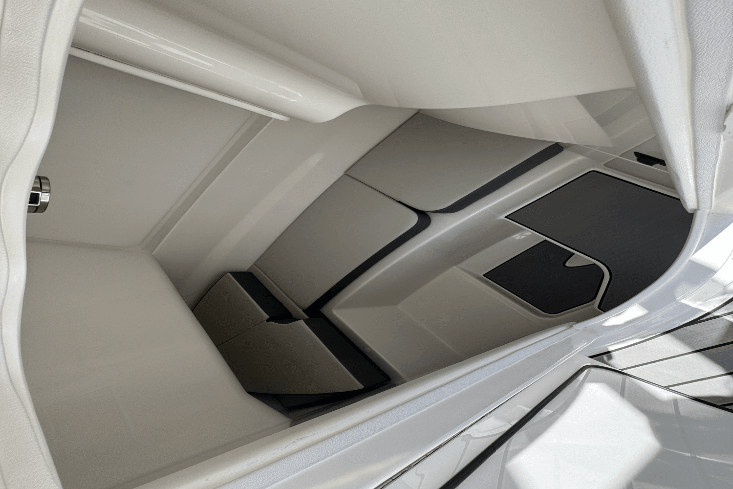 2025 Sea Ray 250 SDX Image Thumbnail #18