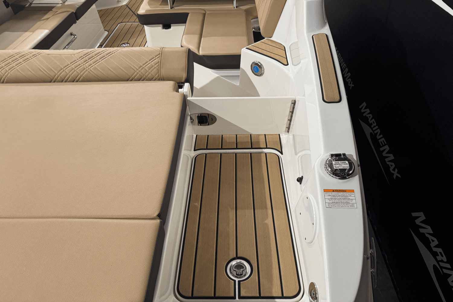 2025 Sea Ray 250 SDX Image Thumbnail #12