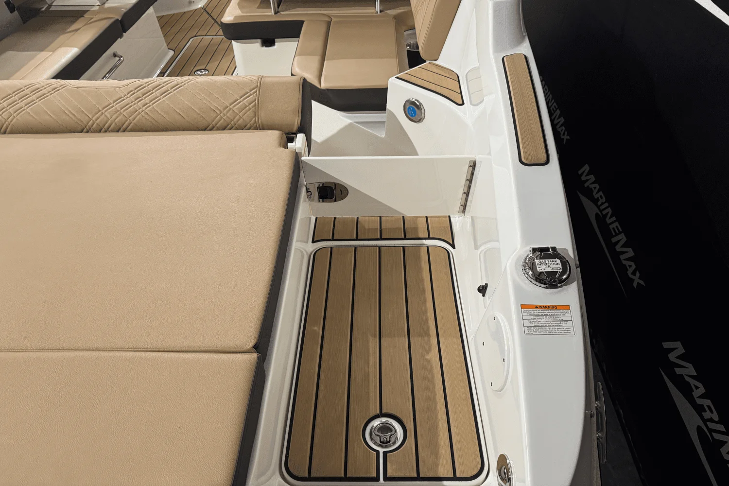 2025 Sea Ray 250 SDX Image Thumbnail #12