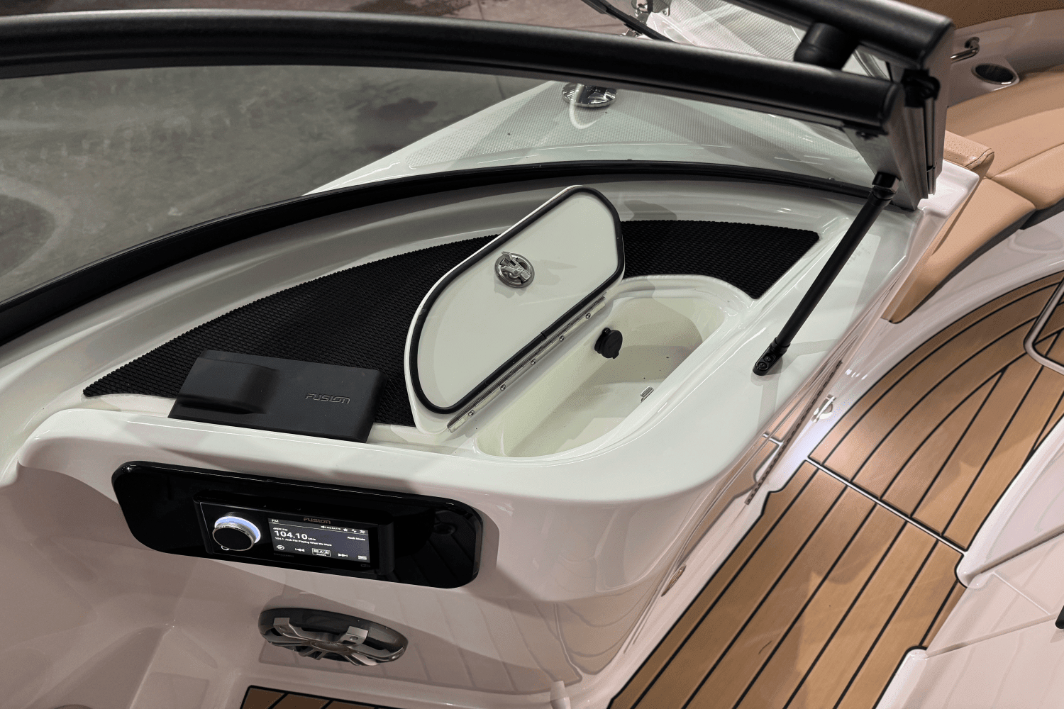 2025 Sea Ray 250 SDX Image Thumbnail #33