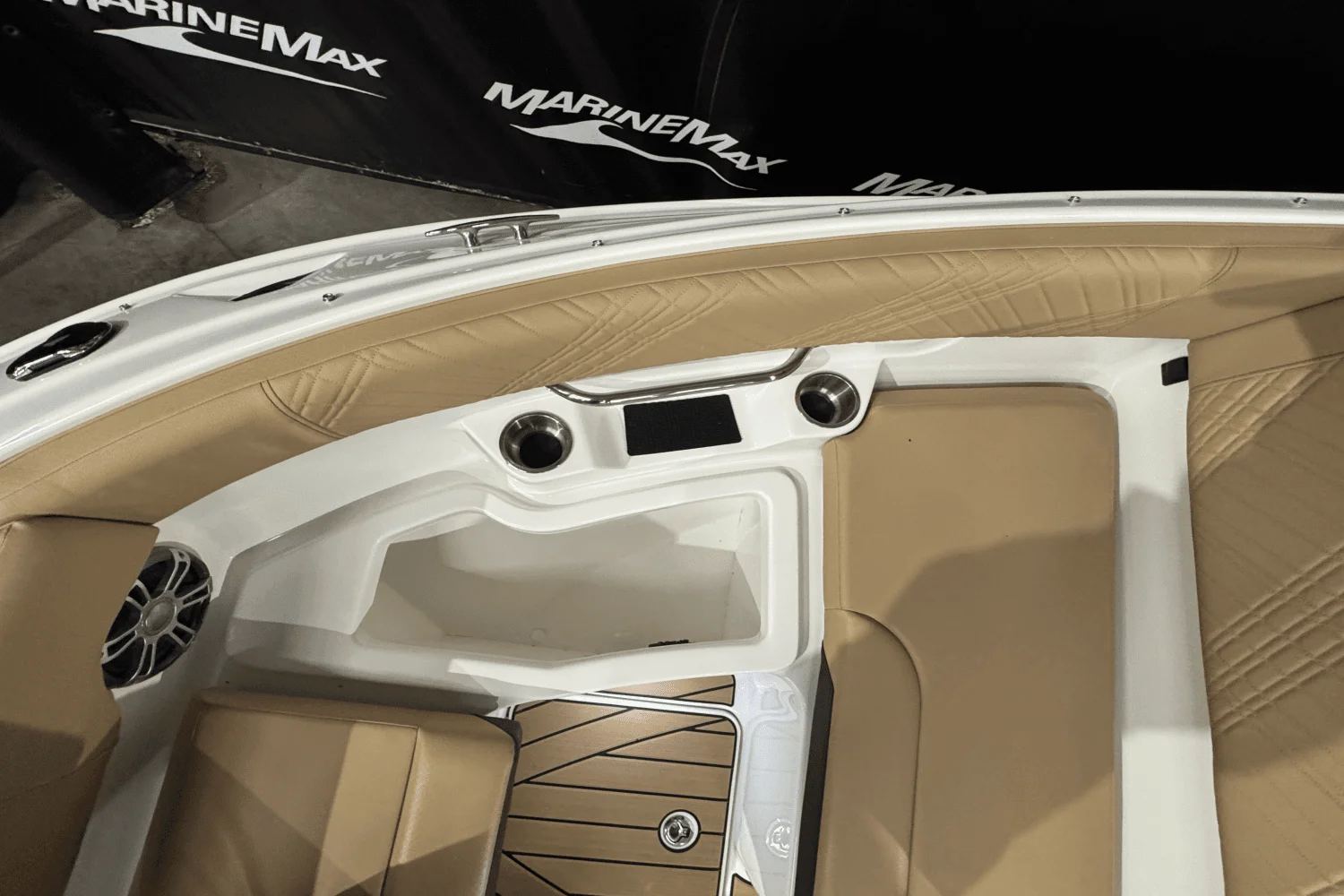 2025 Sea Ray 250 SDX Image Thumbnail #42