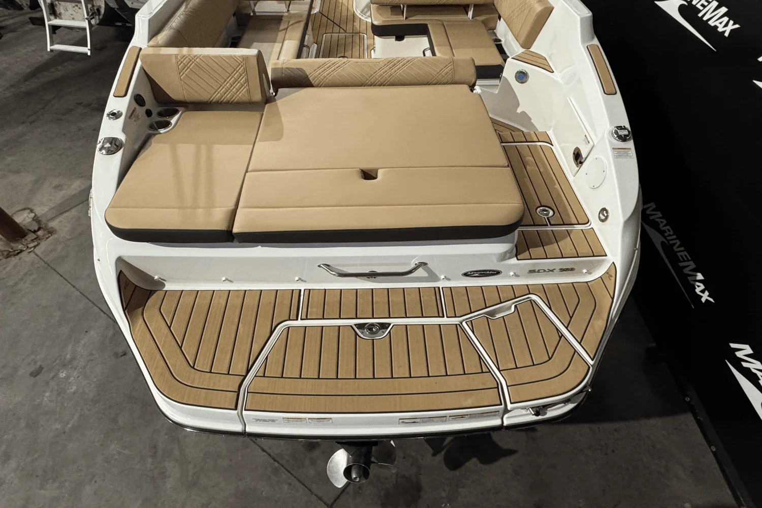 2025 Sea Ray 250 SDX Image Thumbnail #5