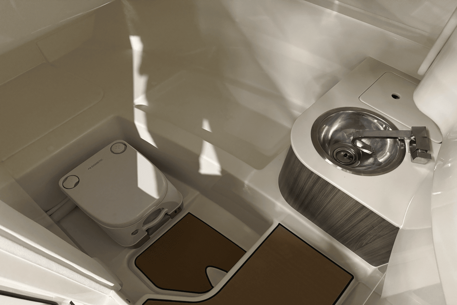 2025 Sea Ray 250 SDX Image Thumbnail #28