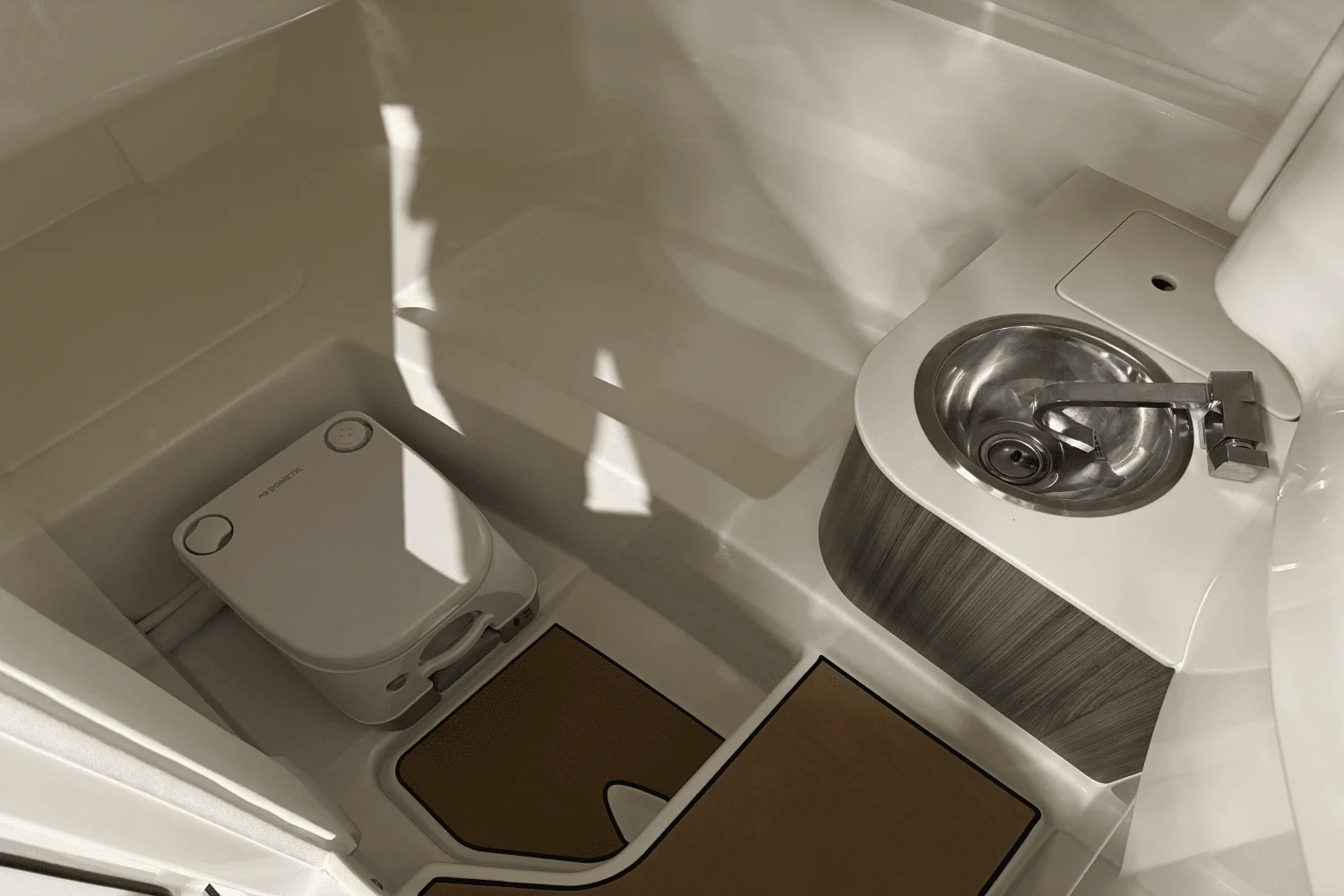 2025 Sea Ray 250 SDX Image Thumbnail #28