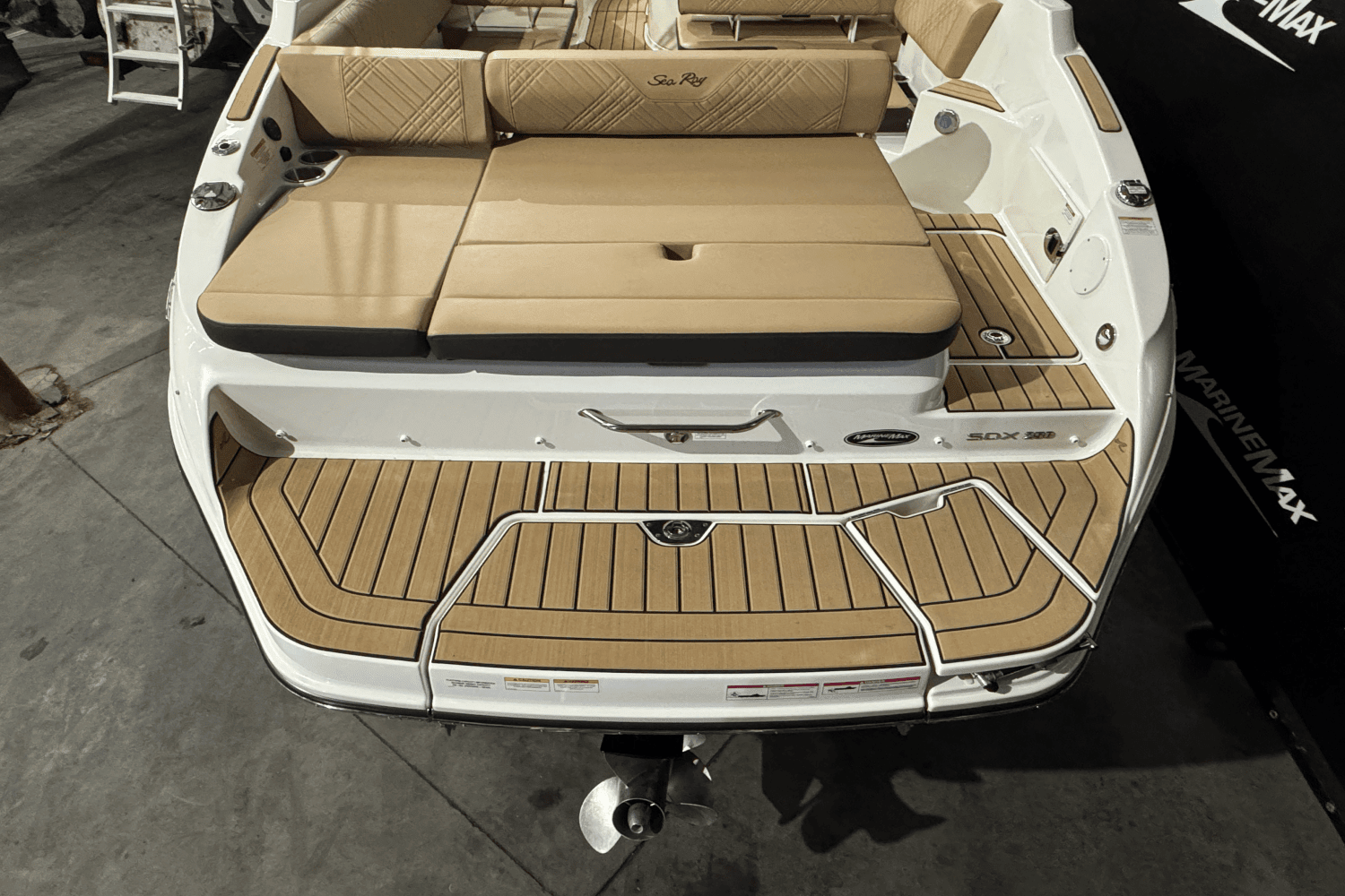 2025 Sea Ray 250 SDX Image Thumbnail #4